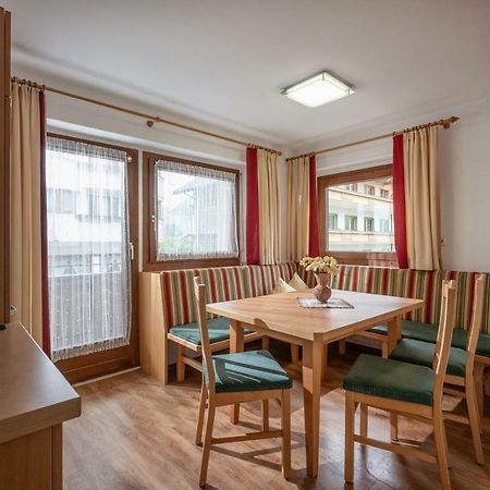 Gastehaus Amor Apartamento Mayrhofen Exterior foto