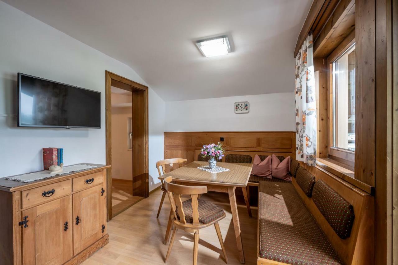 Gastehaus Amor Apartamento Mayrhofen Exterior foto